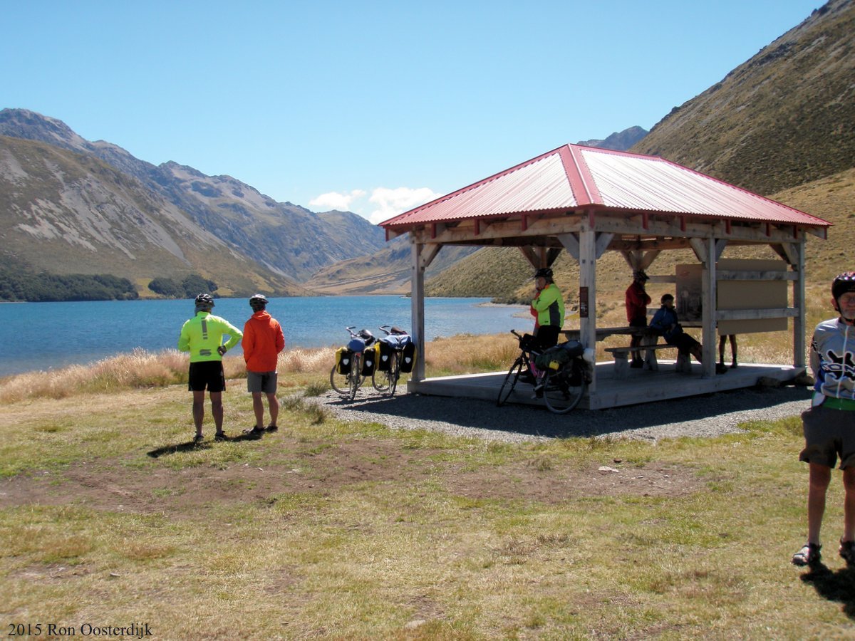 1-ACTAShelterLakeTennyson.jpg (248486 bytes)